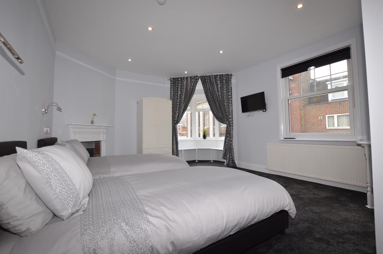 Hotel Addison House Woking Exteriér fotografie